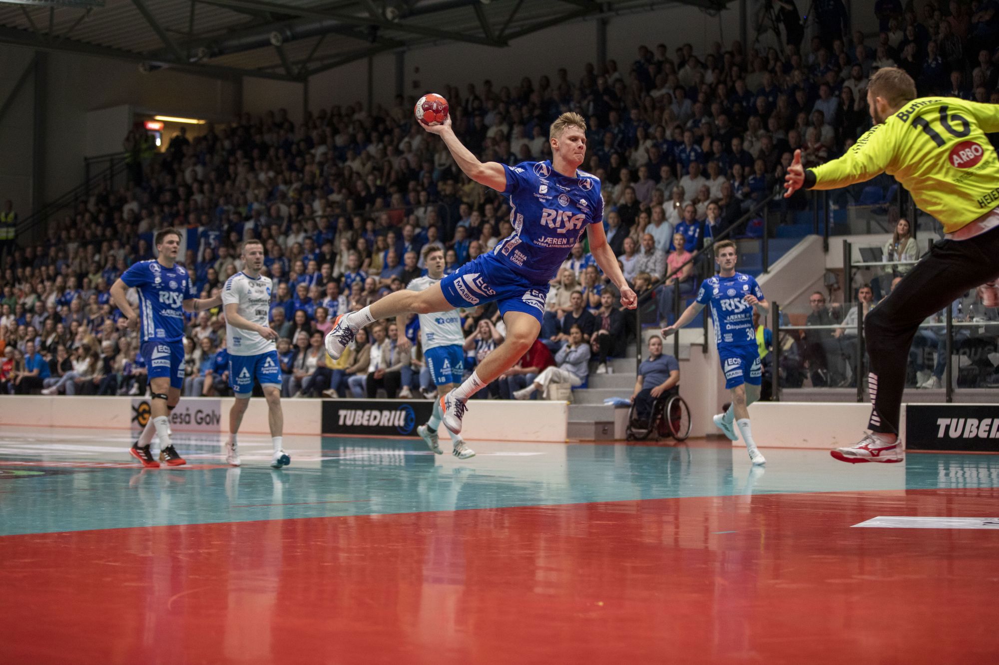 Debutants Nærbø to host first leg of European Cup Final