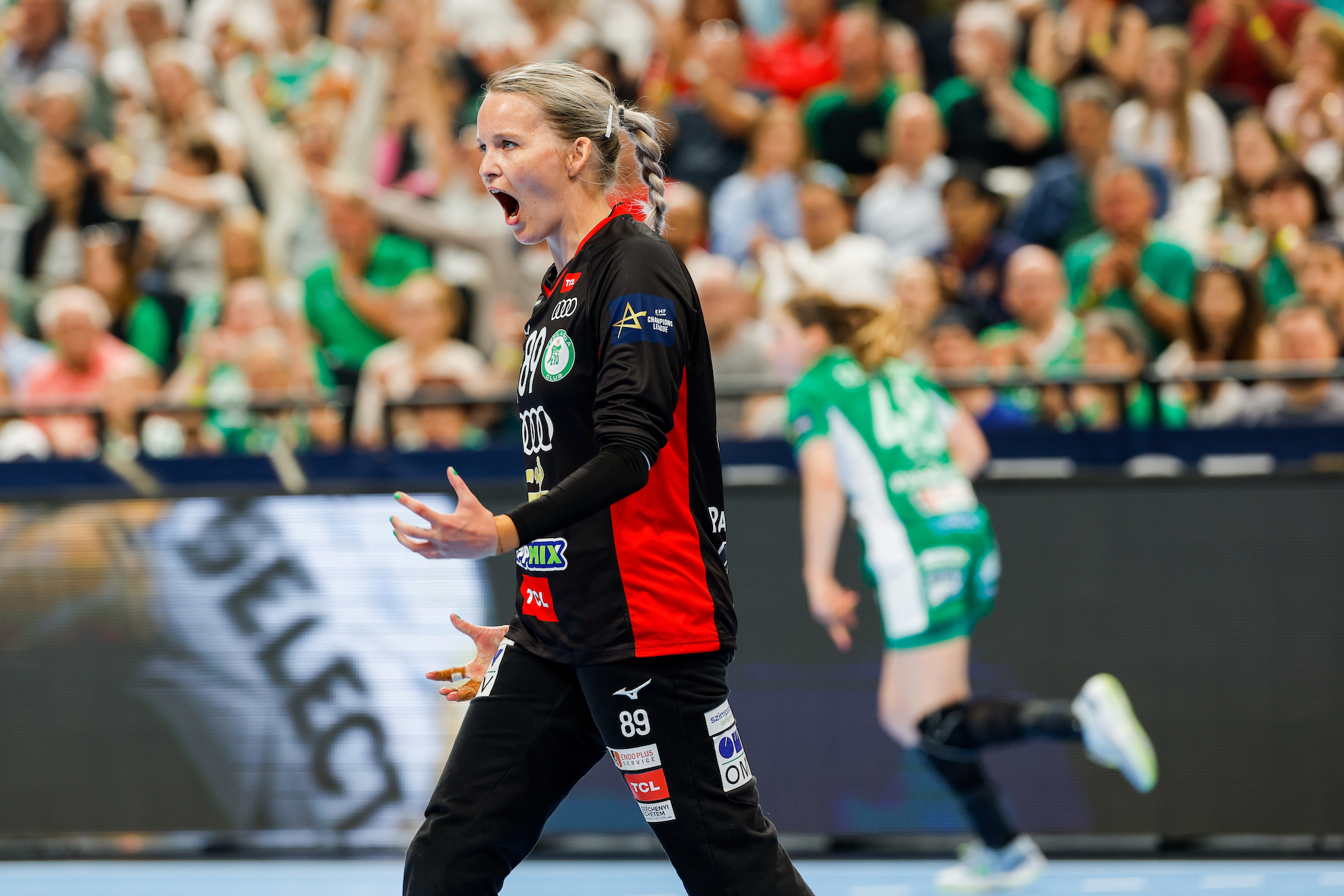 Toft fuels Györ’s charge for third place