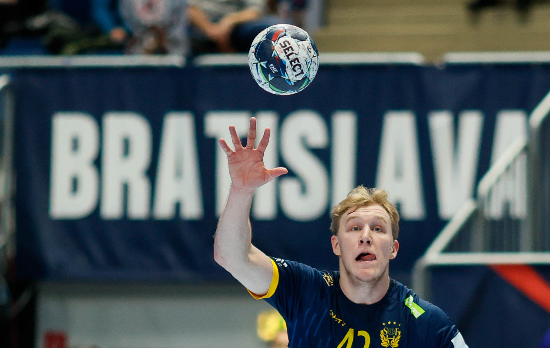 Powerhouses set for collision course