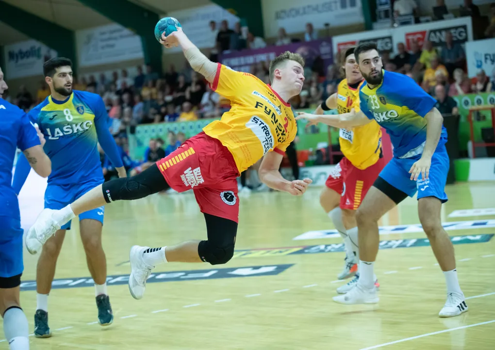 Individual quality in abundance for dark horse GOG