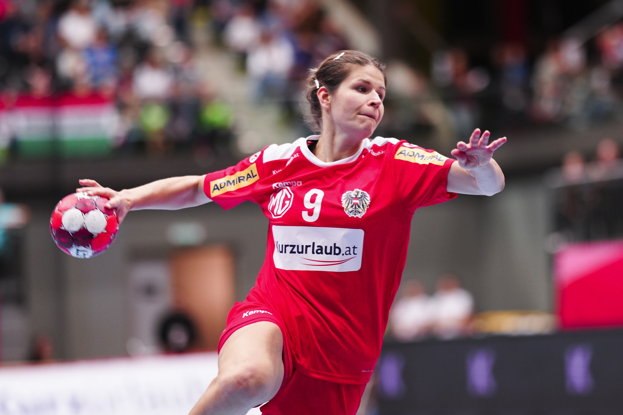 Celebrate Mother’s Day in Austria with discounted EHF EURO tickets