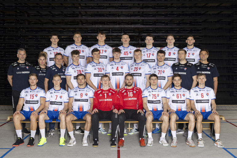 Teamphoto Large