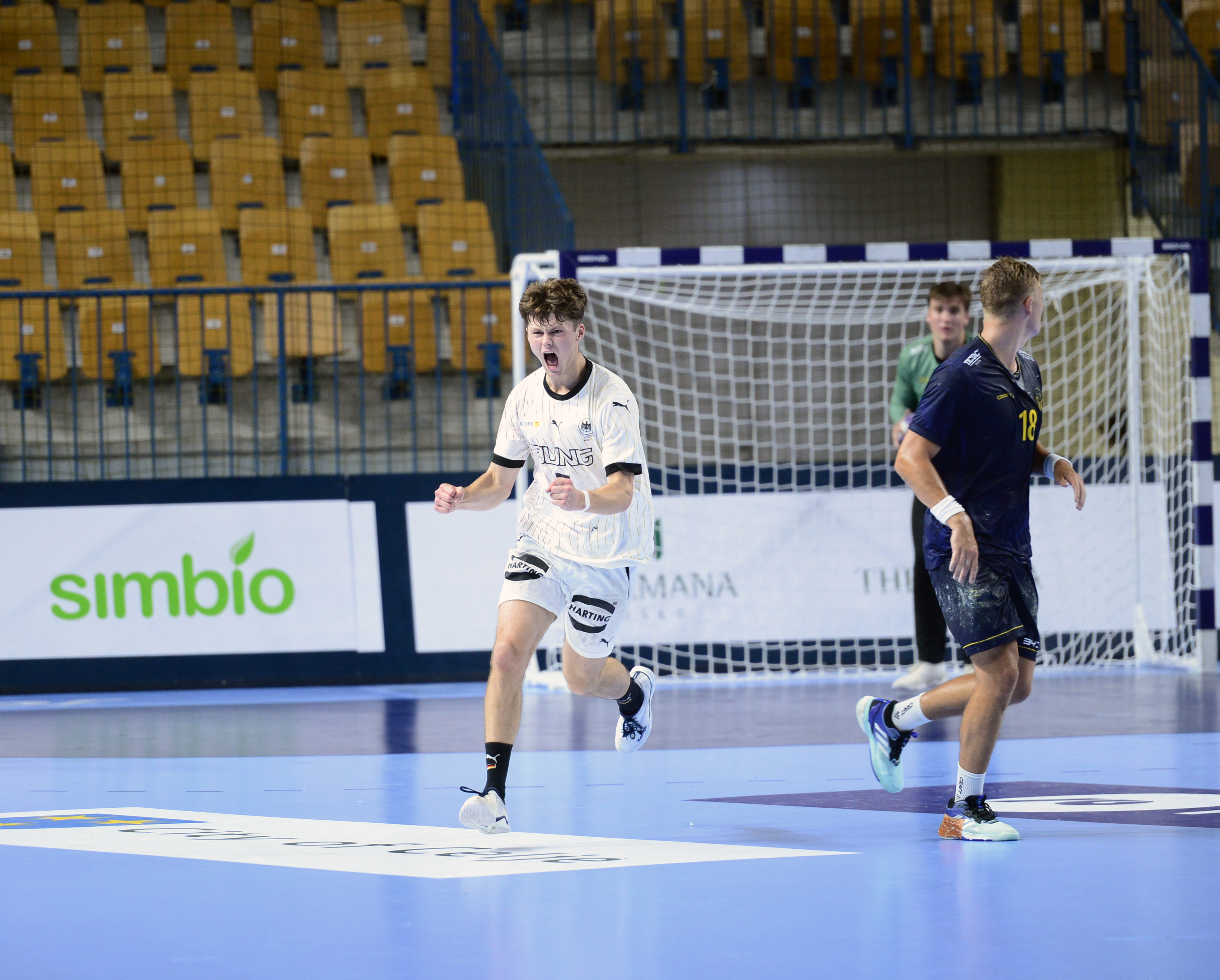 SUMMARY: Germany take last semi-final spot in dramatic fashion