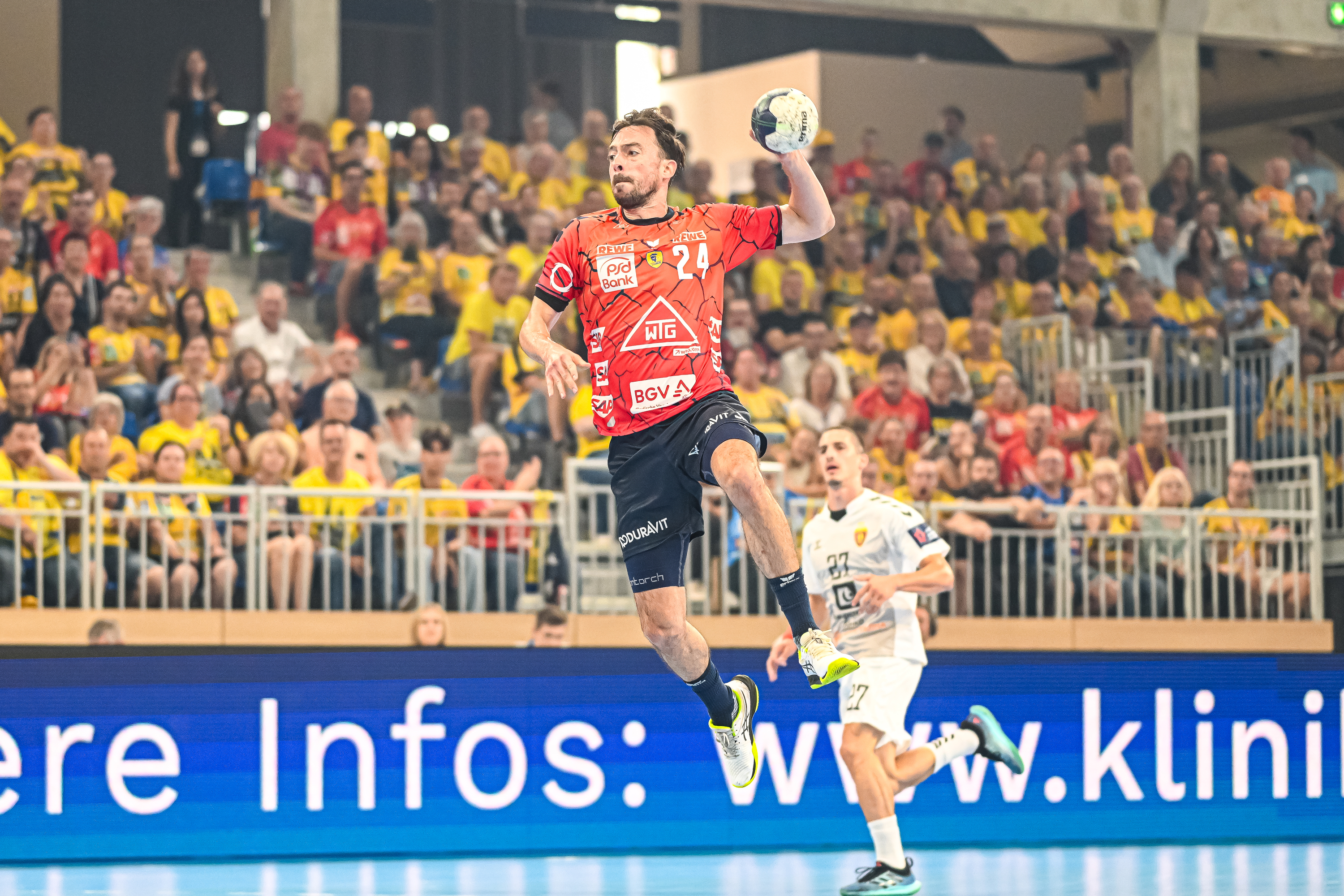 19 nations, 32 teams, 148 matches on the road ahead