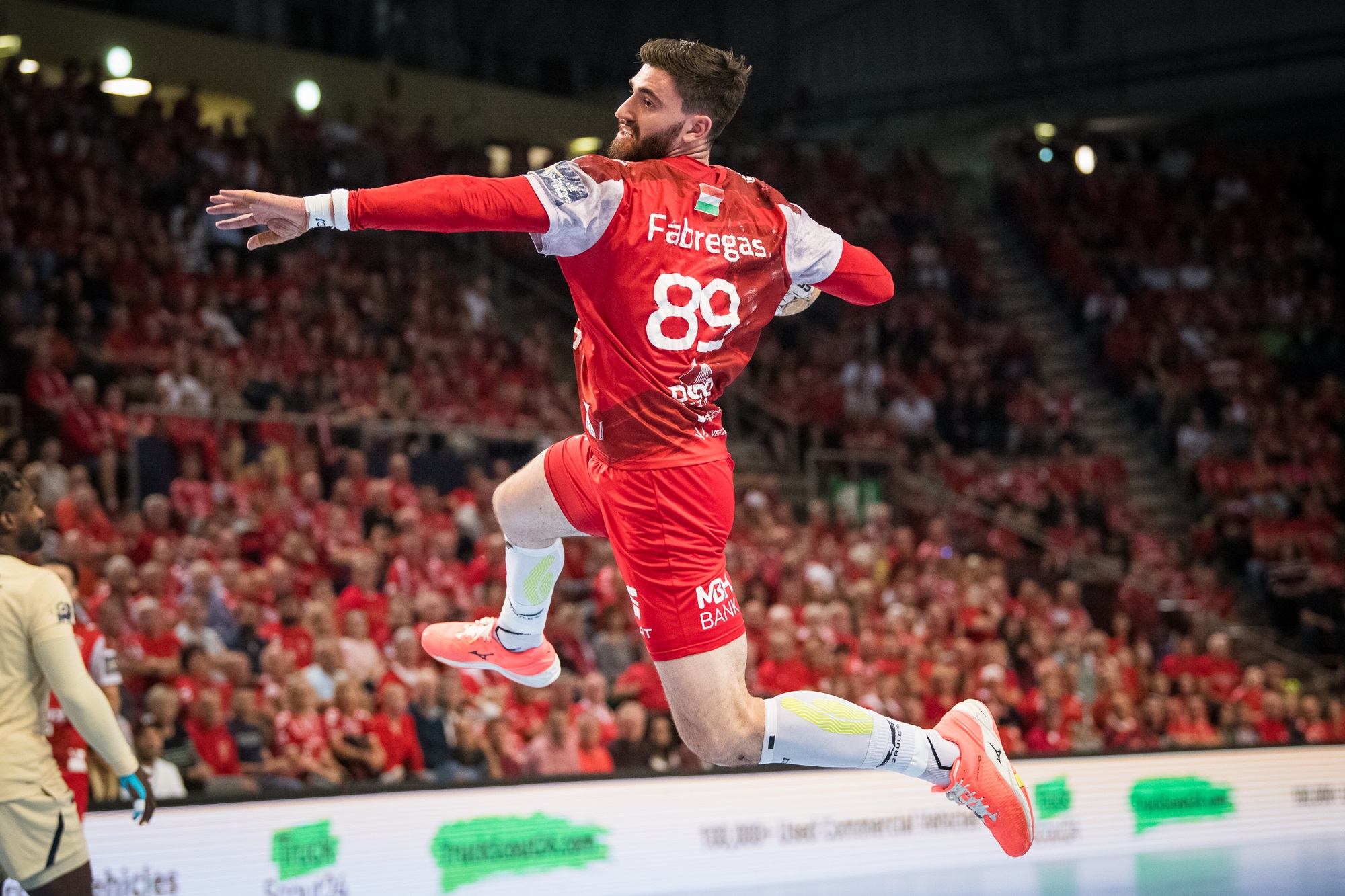 Ludovic Fabregas first to feature on EHF ‘Dare To Rise’ series