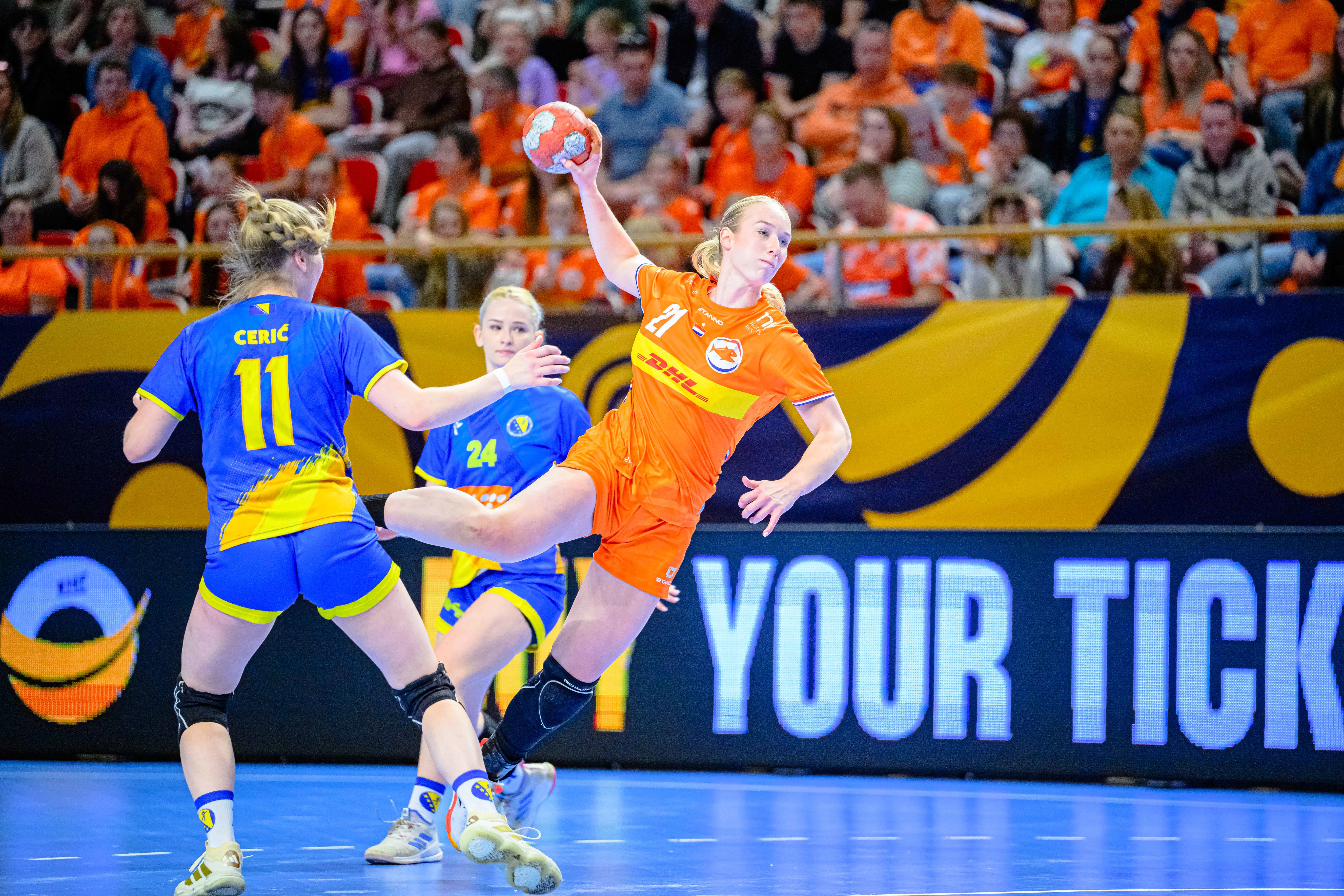 Handball: live coverage of Women's EHF EURO 2026 Qualifiers round 6