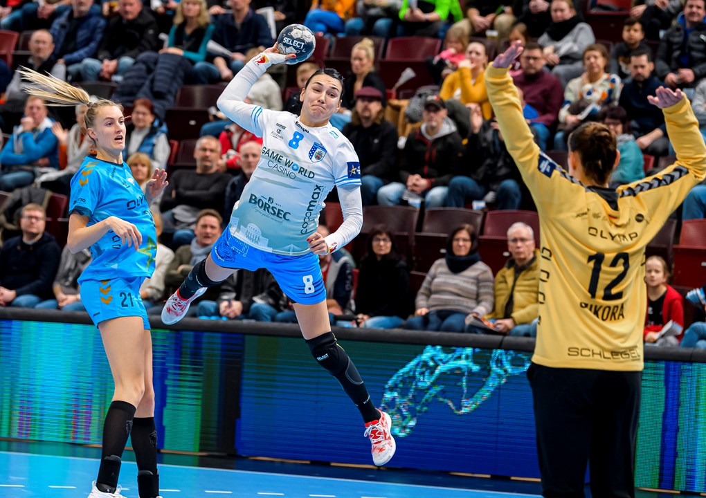 Coverage of EHF Champions League Women round 5