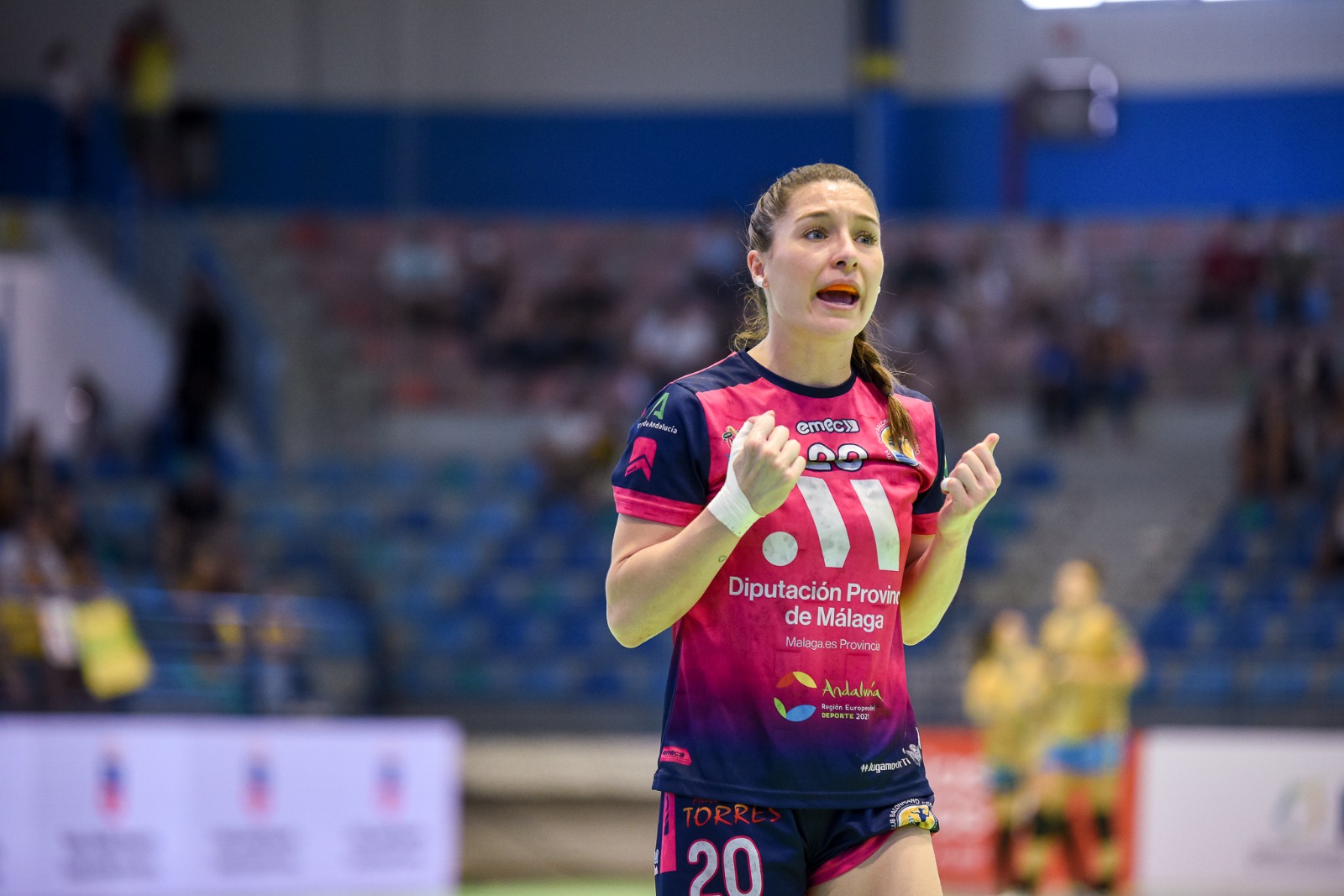 Málaga hope for goals and record crowd in final