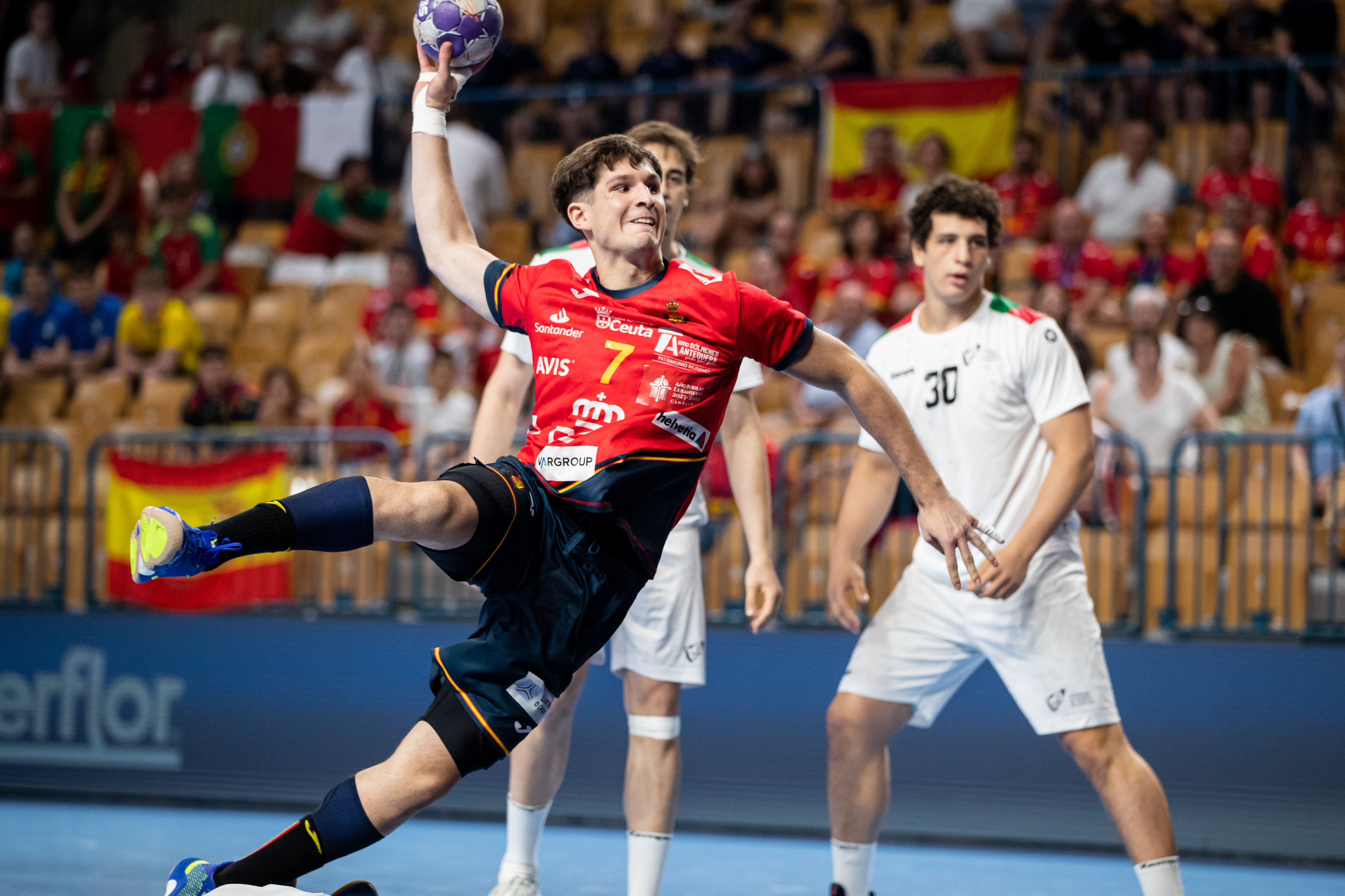 Player performance at YAC tournaments analysed