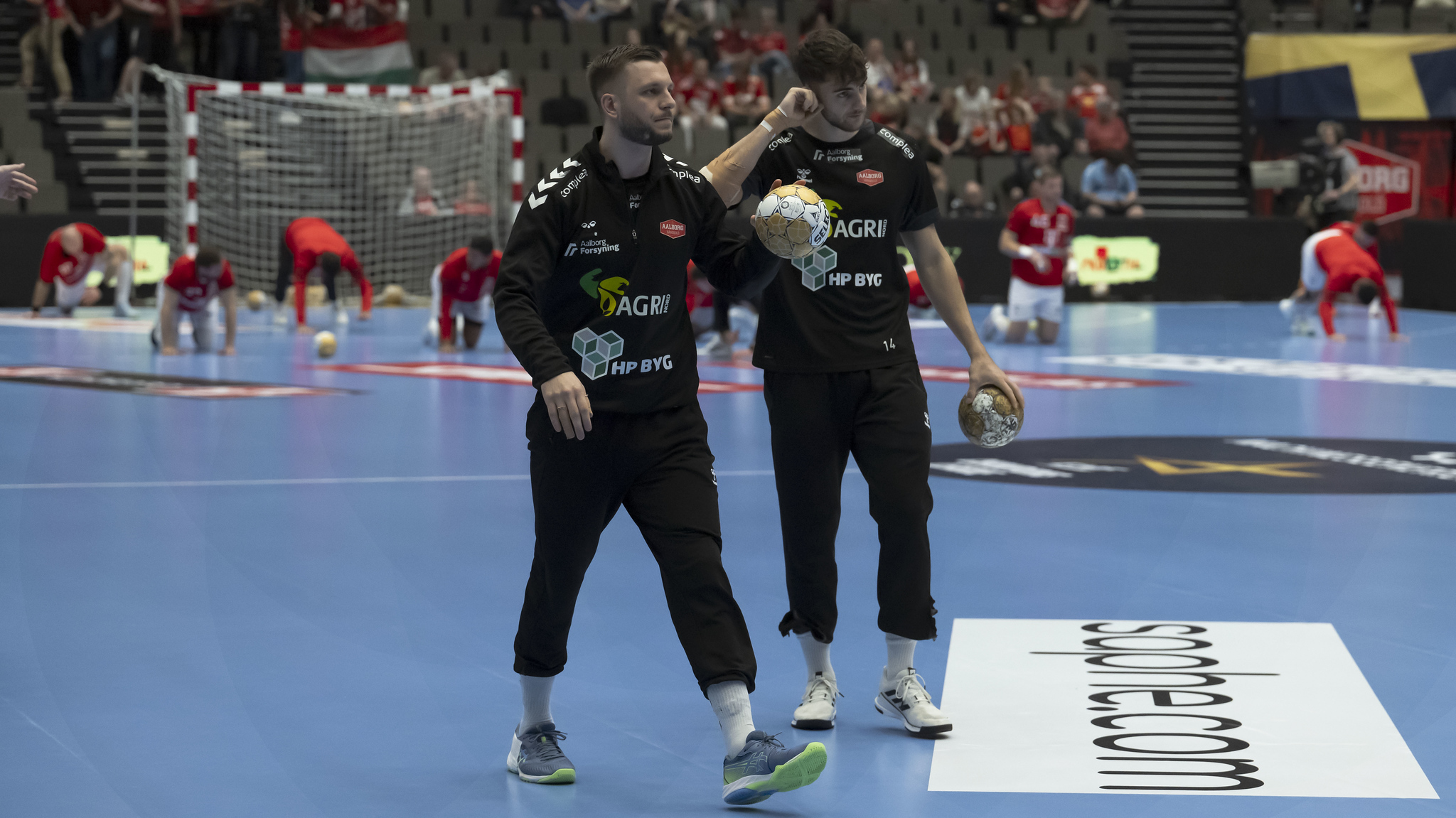 Coverage of Machineseeker EHF Champions League 2023/24 QF Leg 2