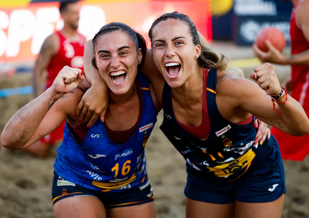Spain sets sights on double crown after nail-biting semi-finals