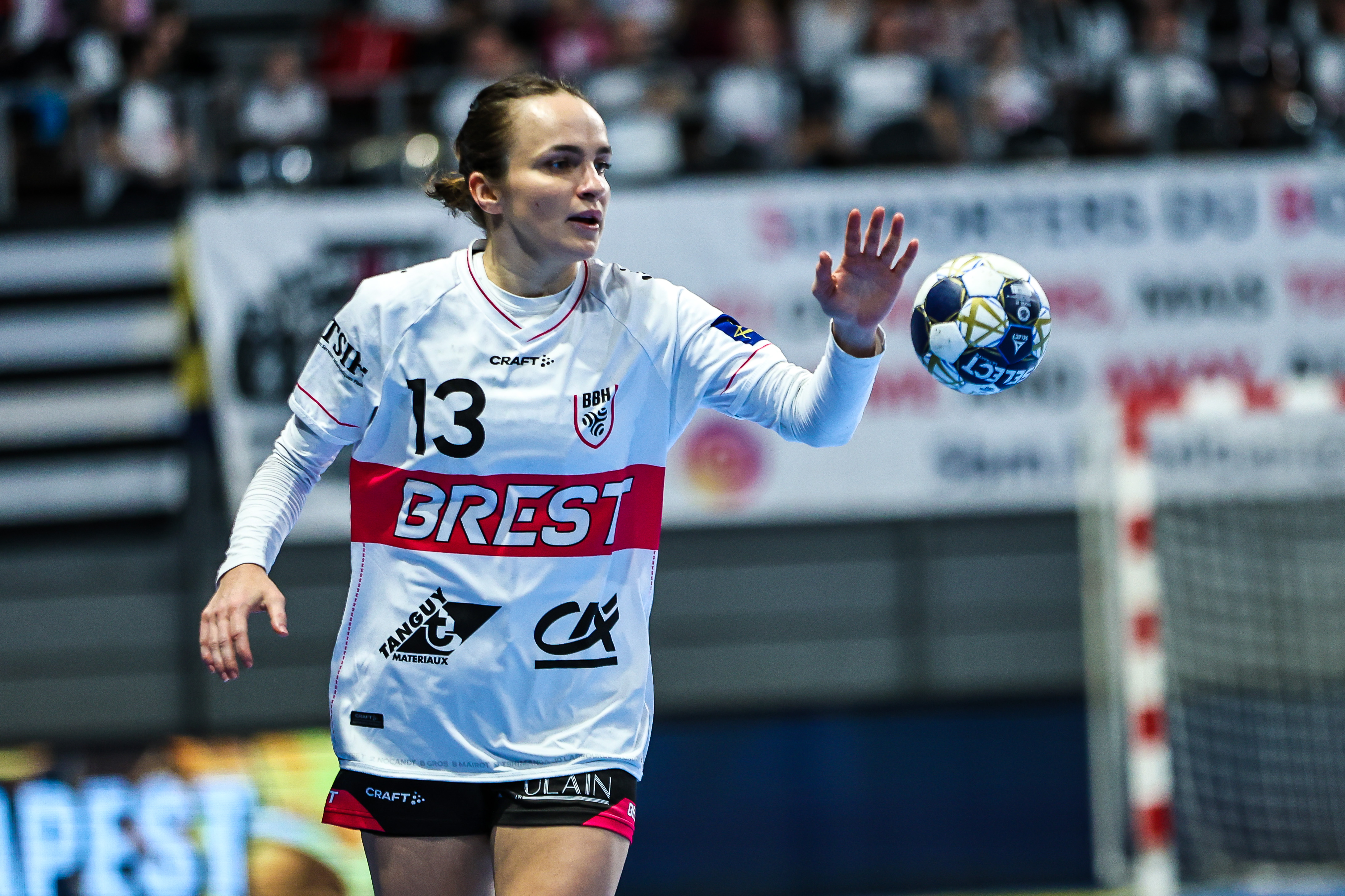 Race for the final quarter-final spots goes down to the wire