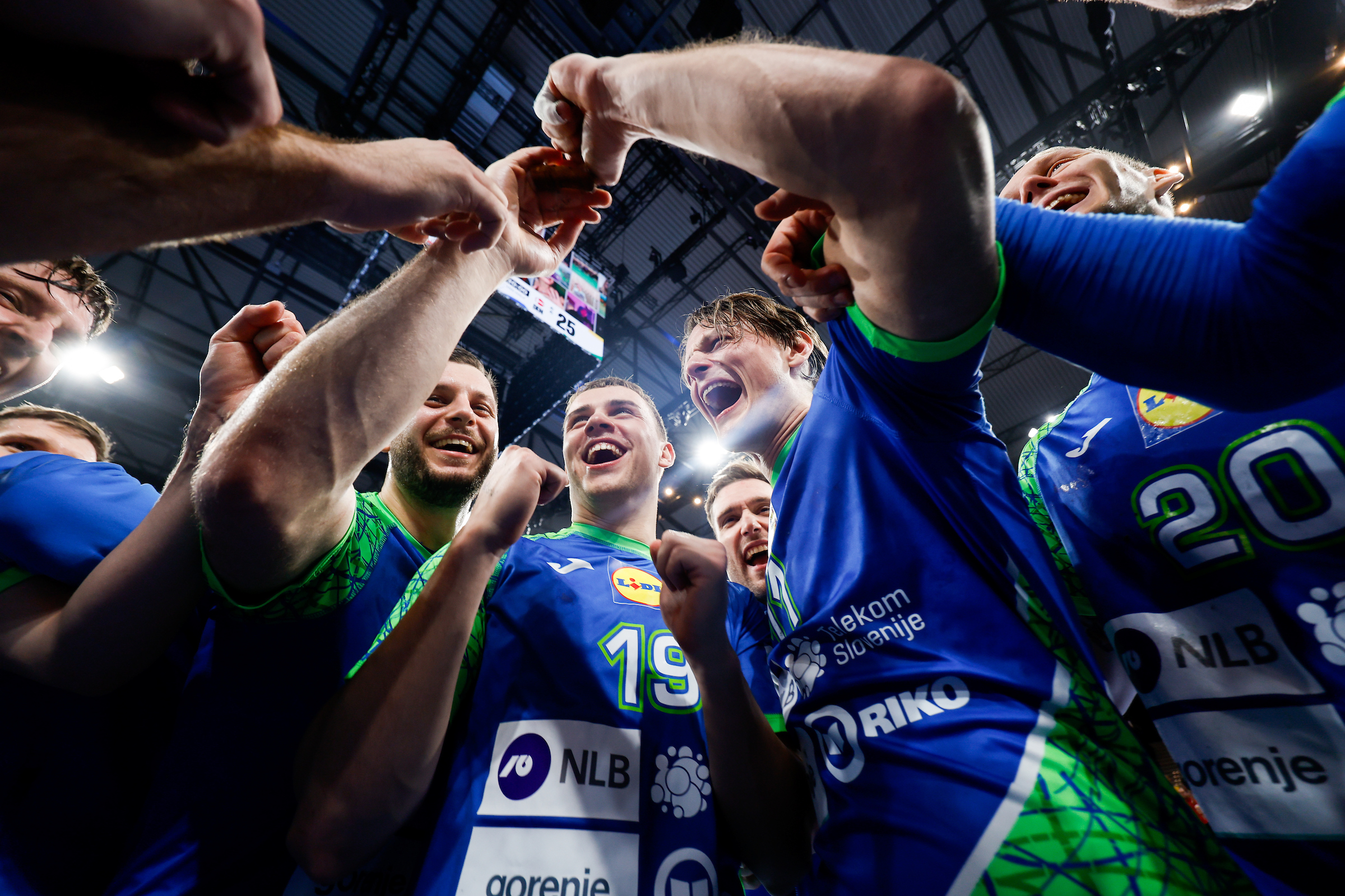 Summary: Slovenia to Cologne; Norway beat Sweden