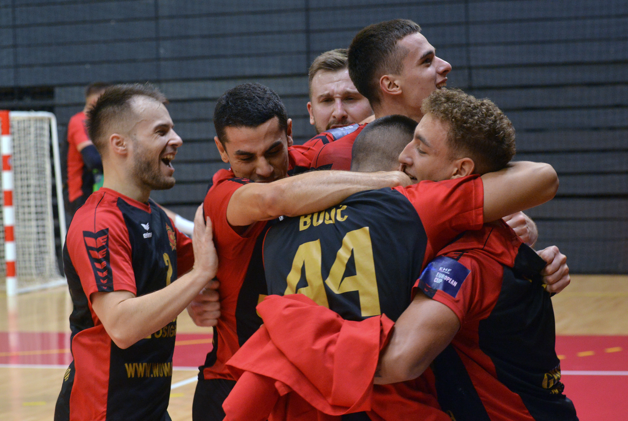 Crazy endings in Italy and Bosnia and Herzegovina