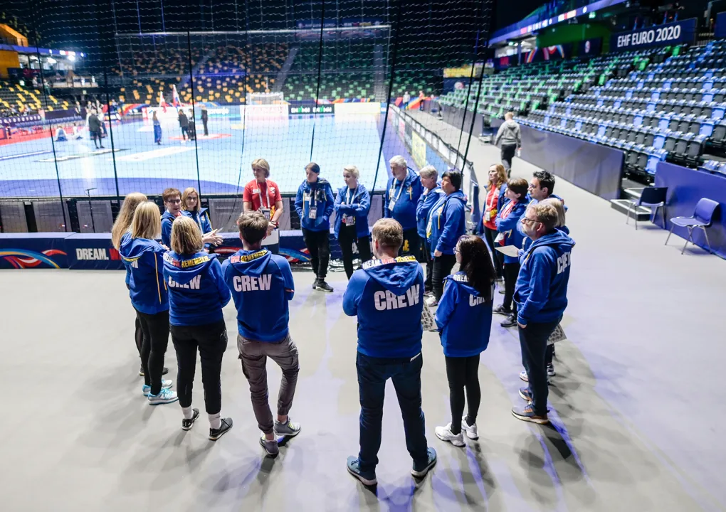 Volunteer at EHF EURO