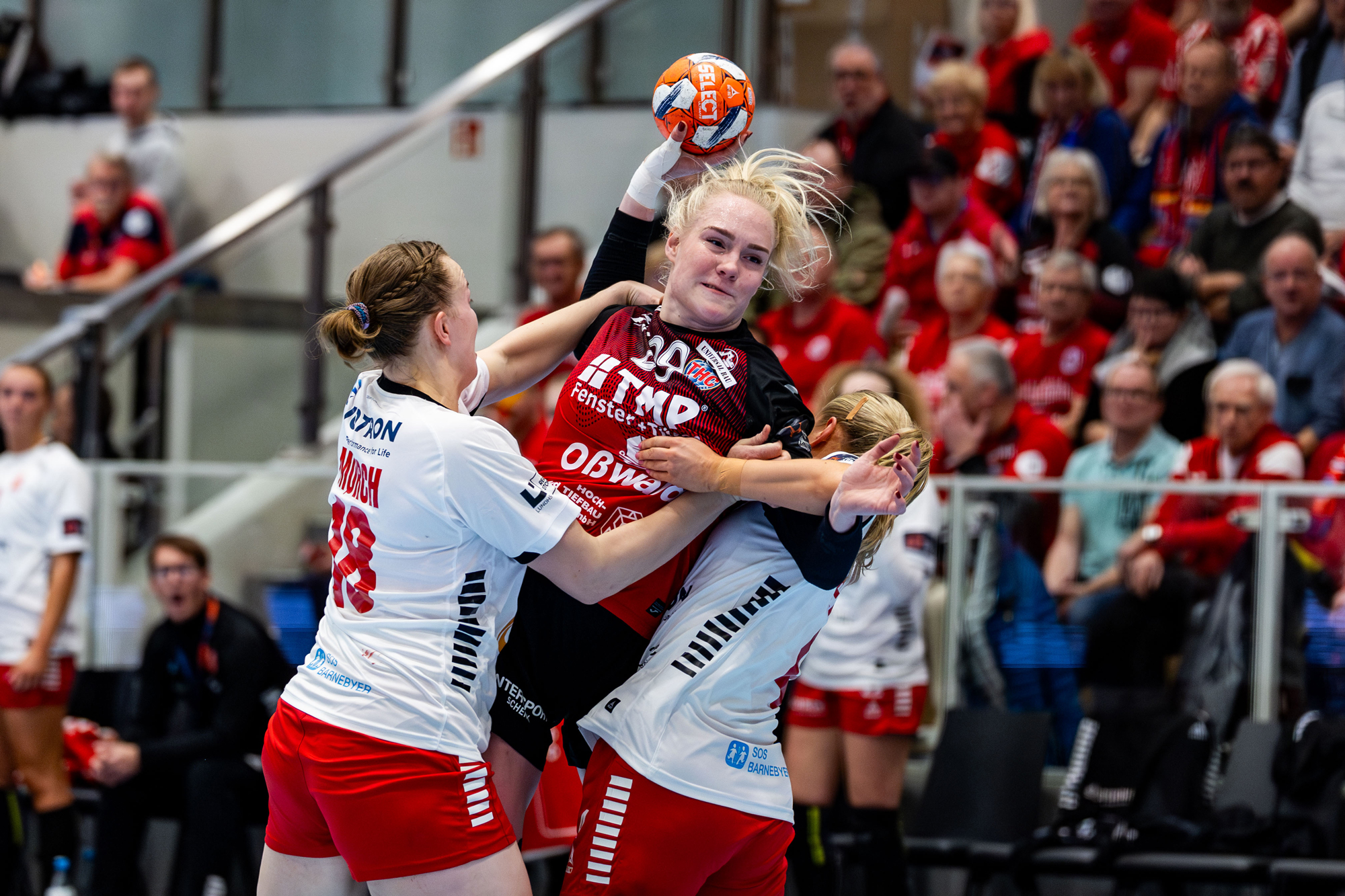 Goals galore as EHF European League Women group phase starts