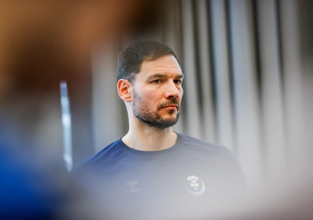 Discover how to manage a dual career in upcoming EHF Webinar