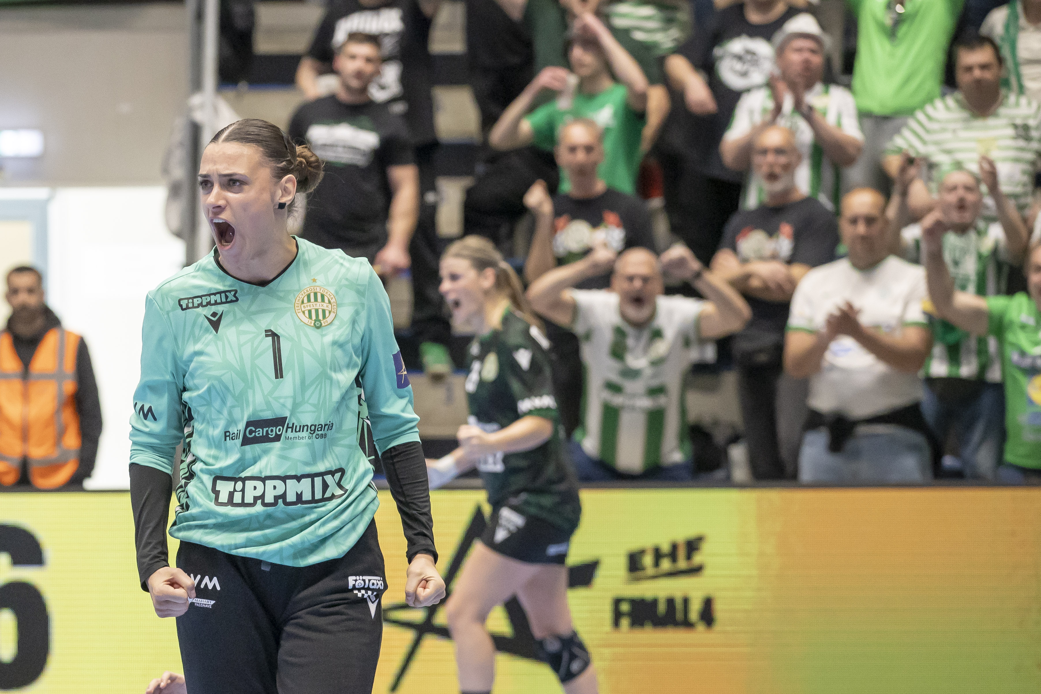 Laura Glauser: “It would be a mistake to make it personal”